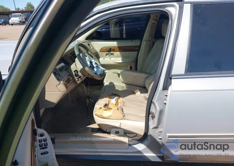 2006 Mercury Grand Marquis Ls из США, поврежденный, VIN 2MEHM75V96X653701